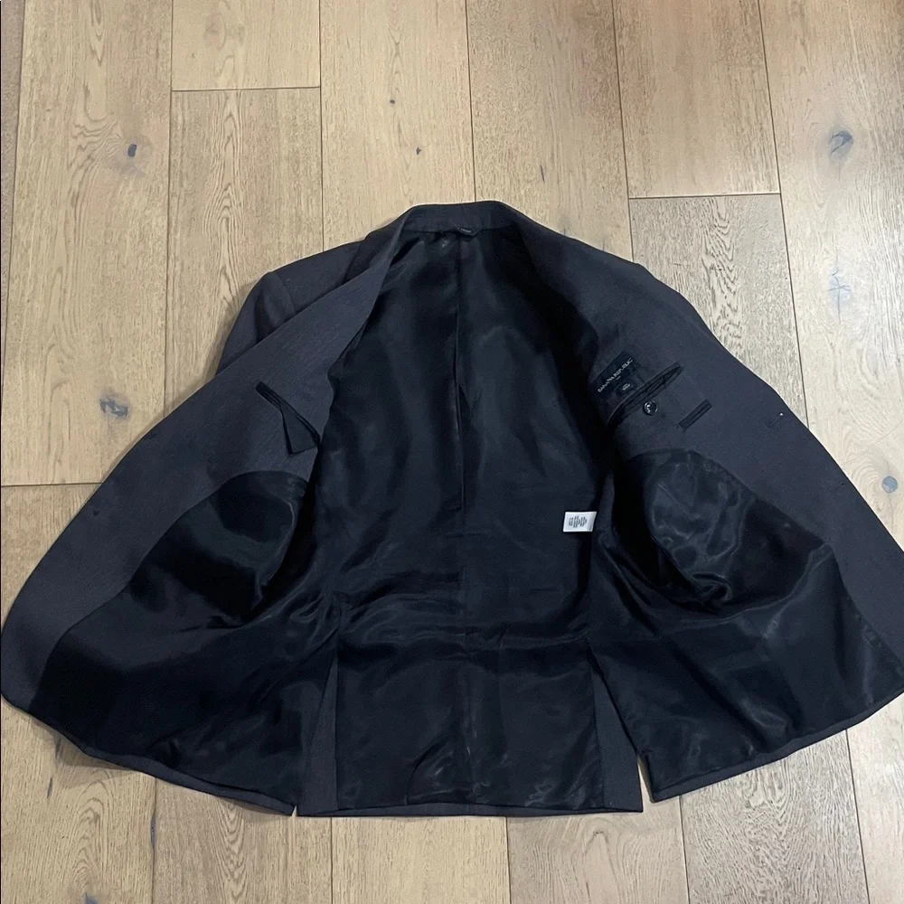 Banana Republic | Mens Suiting Blazer - Picture 4 of 8